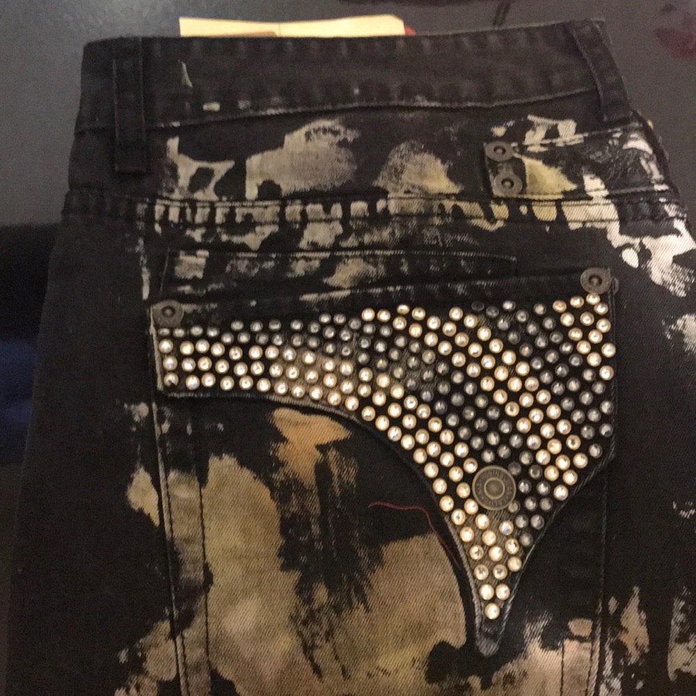 ROBINS JEANS